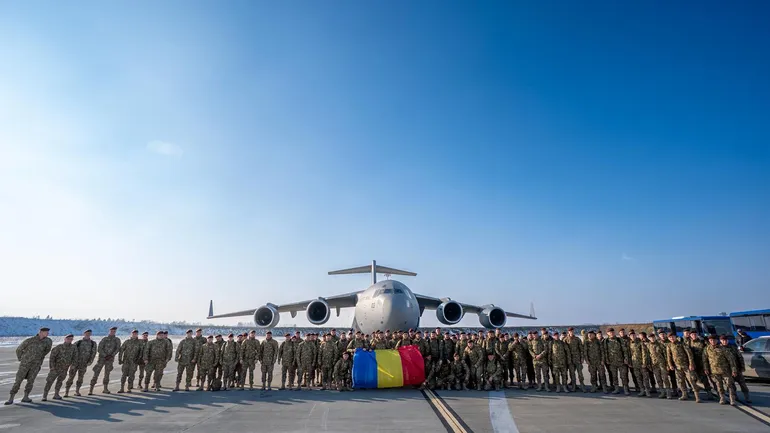 România a adus 117 militari din Irak, pe fondul deteriorării situației de securitate