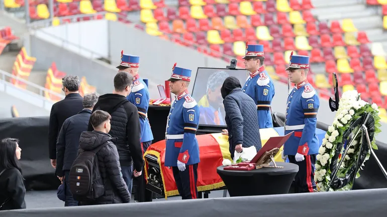 Slujba de înmormântare a lui Mircea Lucescu, oficiată la Biserica Sfântul Elefterie, din Capitală