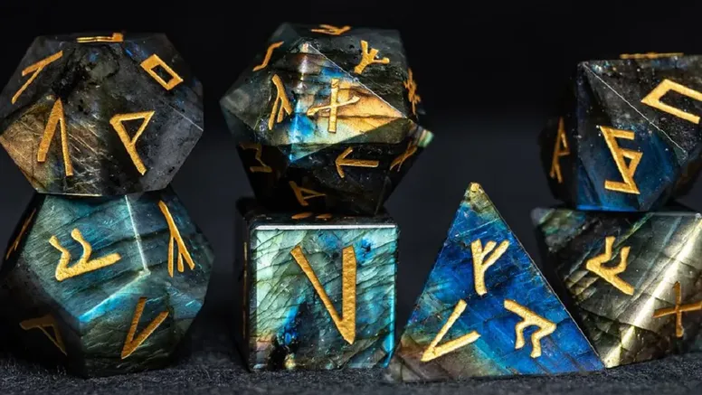 Previziuni rune 3 ianuarie 2026. Laguz te poartă pe valul oportunităţilor, Isa vine cu indicaţii preţioase la început de an