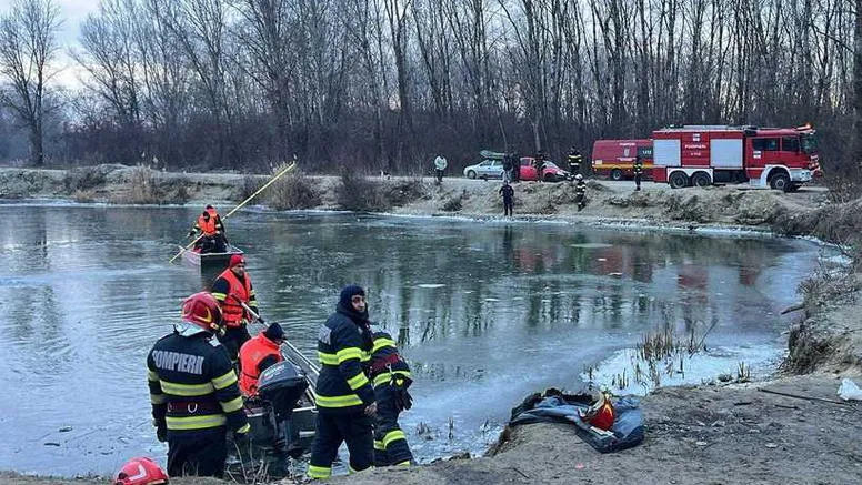 Tată și fiu, căzuți în râul Olt. Fiul este resuscitat. Cei doi se aflau la pescuit