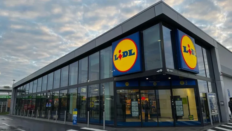 Cât câștigă un angajat Lidl în România în 2026. Ce conține pachetul salarial