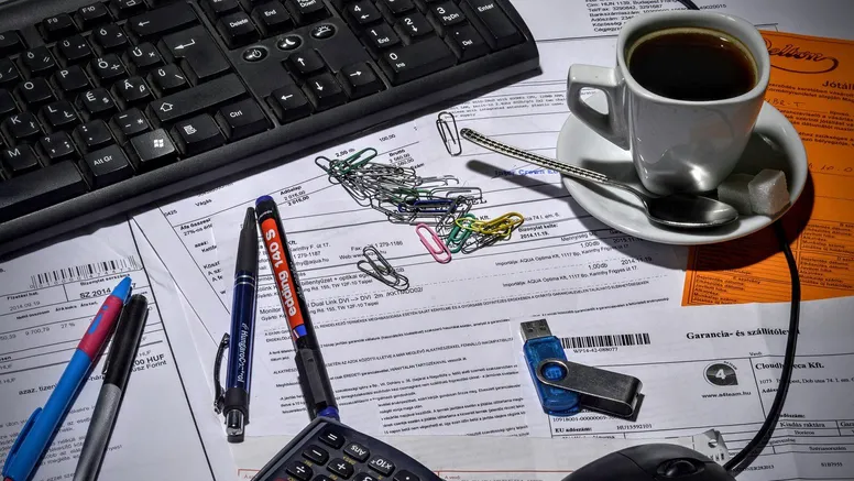 Ce salariu minim se va lua în calcul la stabilirea plafoanelor pentru contribuțiile din 2026