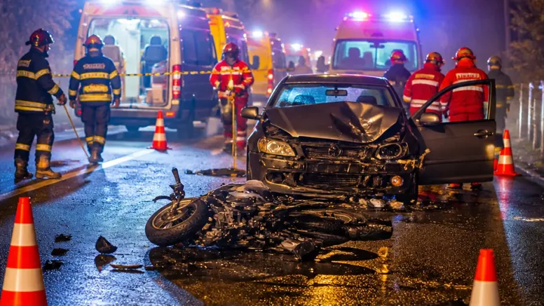 Cum s-a produs accidentul de motocicletă de la Poiana Brașov, în urma căruia două persoane și-au pierdut viața. ISU Brașov: „Undeva, cineva așteaptă să vă întoarceți acasă”