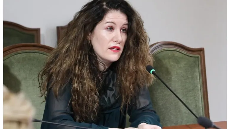 Prietena lui Coldea pe când îl consilia pe Edy Rama, Vlora Hyseni, directoarea serviciului omolog al SRI din Albania, a fost demisă