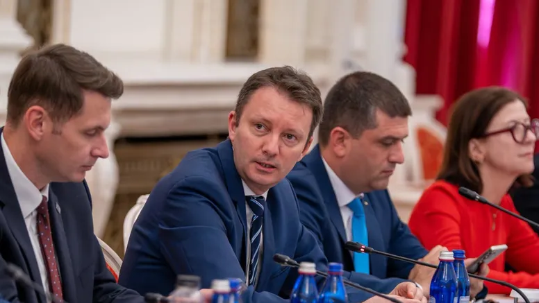Guvernul Siegfried Mureșan a picat! Premierul-desemnat nu a obţinut voturile necesare în Parlament