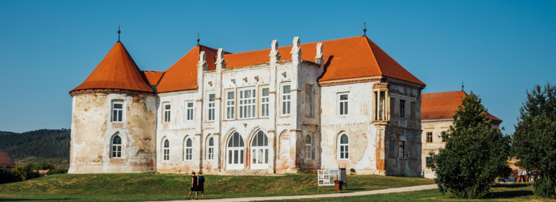 Top 7 locuri abandonate - Castelul Banffy din Bonțida