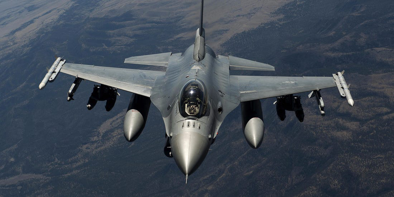 E oficial! România a cumpărat 32 de avioane F-16 din Norvegia. Guvernul plătește 388 de milioane de euro!