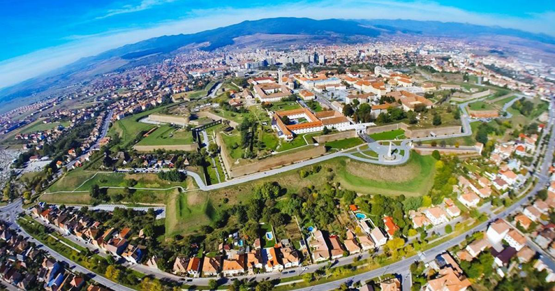 Alba Iulia - promovarea lui Mircea Bravo