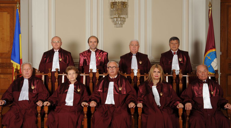 Judecători