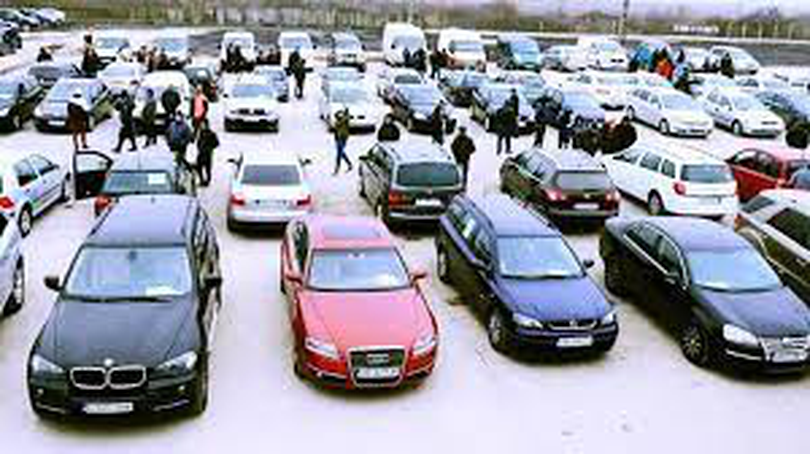 România, scăderi pe piața auto