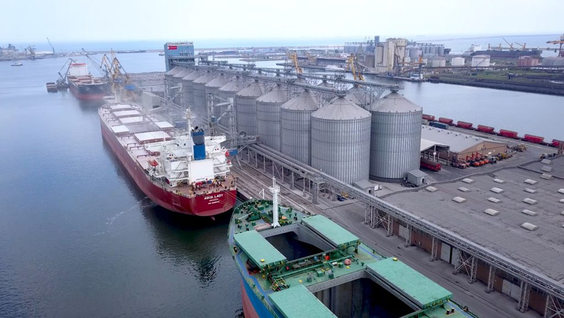 Volumul mărfurilor încărcate/descărcate în porturile maritime românești a crescut cu cu 13,9% în primele nouă luni