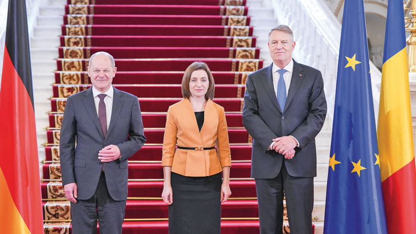 Cancelarul german, președintele Moldovei și președintele României, discuții despre fabrica de la Satu mare