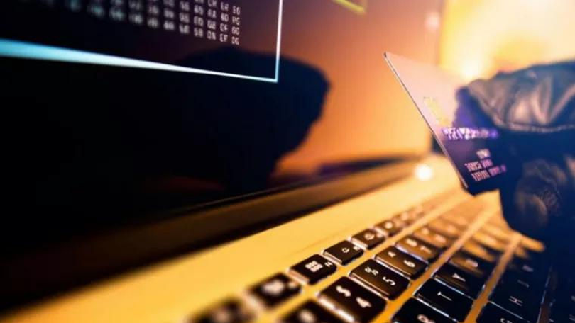 Ce trebuie să faci dacă ai acest PIN la card