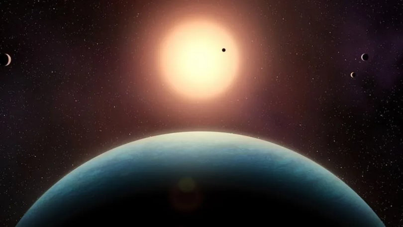 Cercetătorii au descoperit că planeta L 98-59 d este de aproximativ 1,6 ori mai mare decât Pământul, însă are o densitate neobișnuit de scăzută și o atmosferă bogată în hidrogen sulfurat.