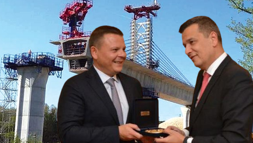 Hristo Alexiev și Sorin Grindeanu, cei doi oficiali care au stabilit construcția noului pod