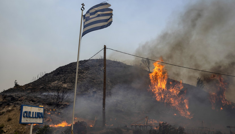 incendiu în Grecia