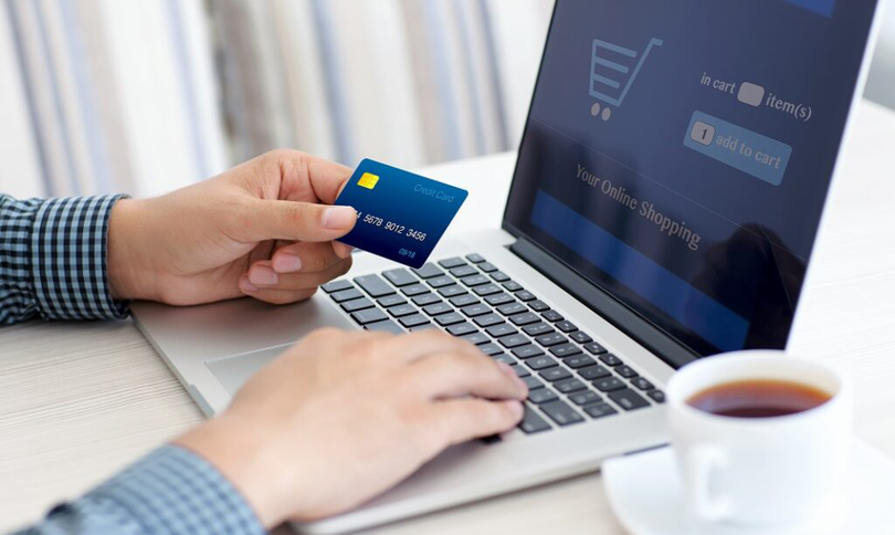 Românii preferă tot mai mult cumpărăturile online