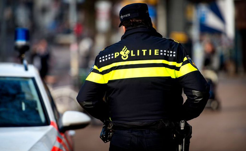 Un român a primit zeci de mii de euro de la poliția din Amsterdam