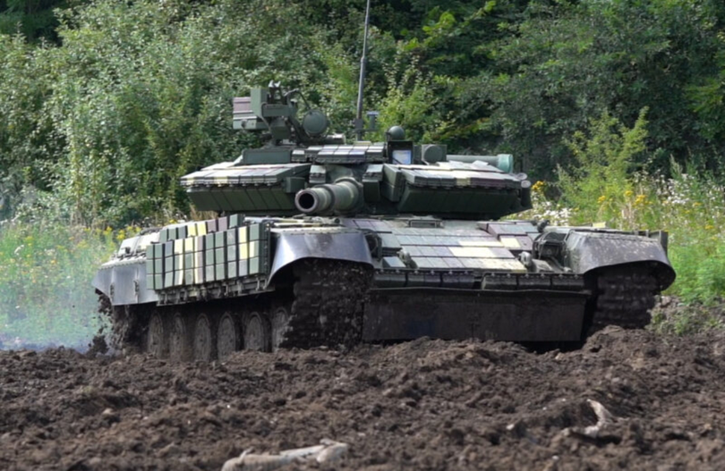 Puterea Ucrainei surprinsă din dronă! O singură lovitură a fost fatală pentru tancul rusesc