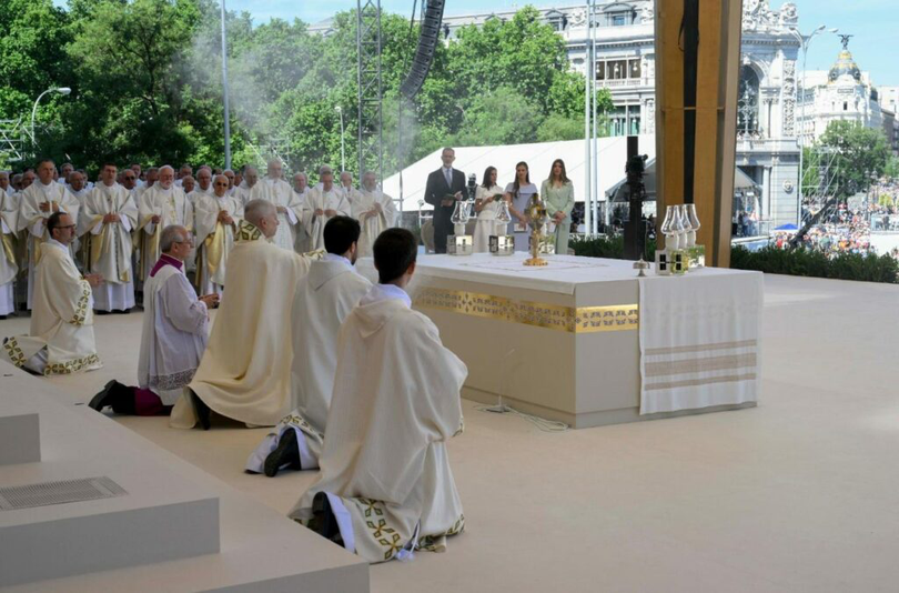 „Un moment din liturghia de duminică de Corpus Christi” *(Foto: Vatican Media).*