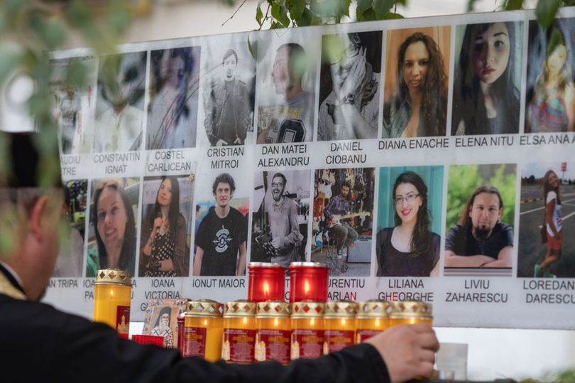 Se împlinesc nouă ani de la tragedia din Clubul Colectiv. 65 de oameni au murit și peste 150 au fost răniți în urma incendiului care a marcat societatea românească.