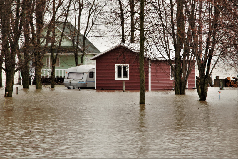 Alertă de inundații pe mai multe râuri din România