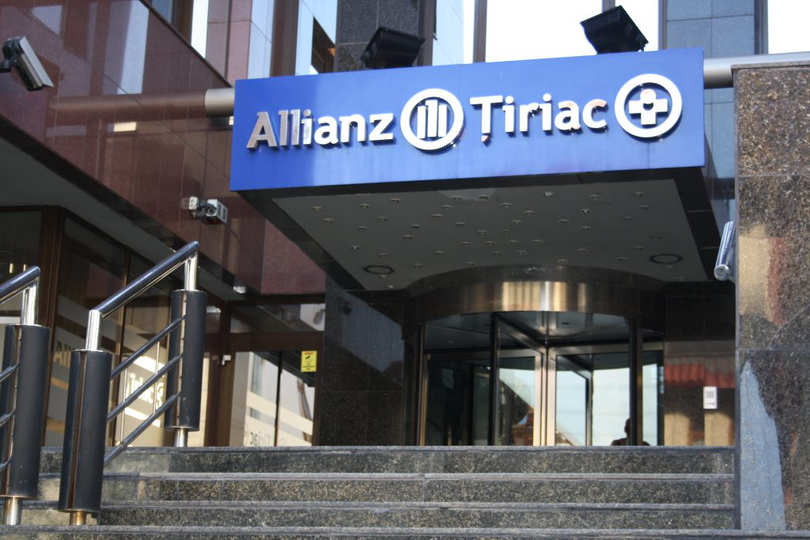 Allianz-Ţiriac se așteaptă să obțină 20 mil. Euro din vânzarea a două sedii centrale cu un total de 14.000 mp
