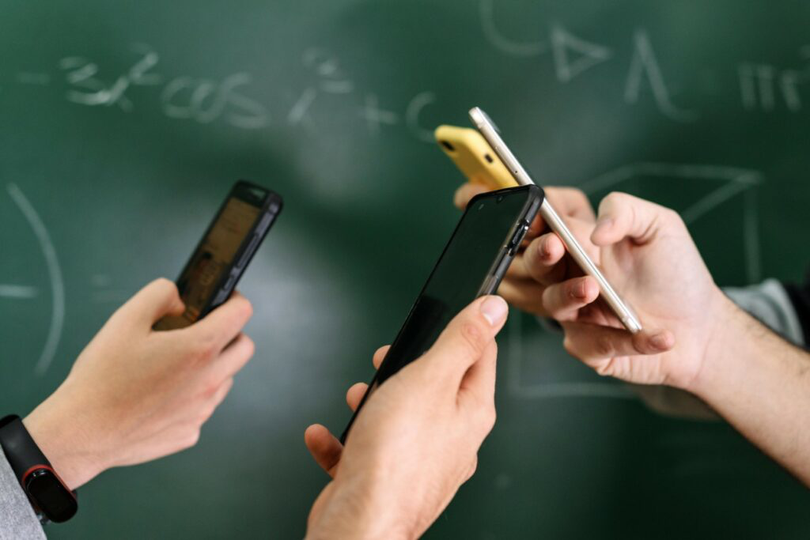 telefoane mobile în școli