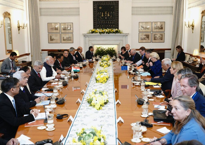 Potrivit declarațiilor ambelor părți, India urmează să reducă sau să elimine tarifele pentru 96,6% din exporturile UE, în timp ce Bruxellesul va aplica reduceri similare, în etape, care vor ajunge să acopere aproape 99% din exporturile Indiei, ca valoare a comerțului.