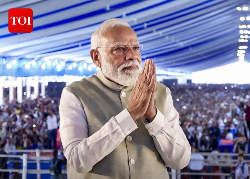 Premierul indian Narendra Modi și-a exprimat îngrijorarea față de escaladarea tensiunilor și a subliniat necesitatea reluării dialogului.