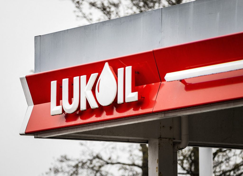 Lukoil încetează să mai exporte petrol prin conducta Baku-Tbilisi-Ceyhan și apelează la oleoductul Caspian Pipeline Consortium