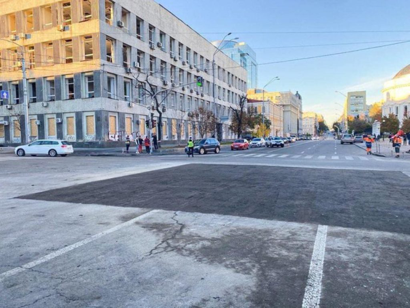 Locul bombardamentului a fost reparat în timp record