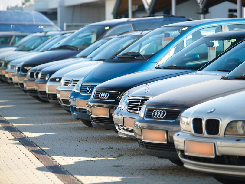 În doi ani, prețul mediu al mașinilor second-hand a crescut cu 46%