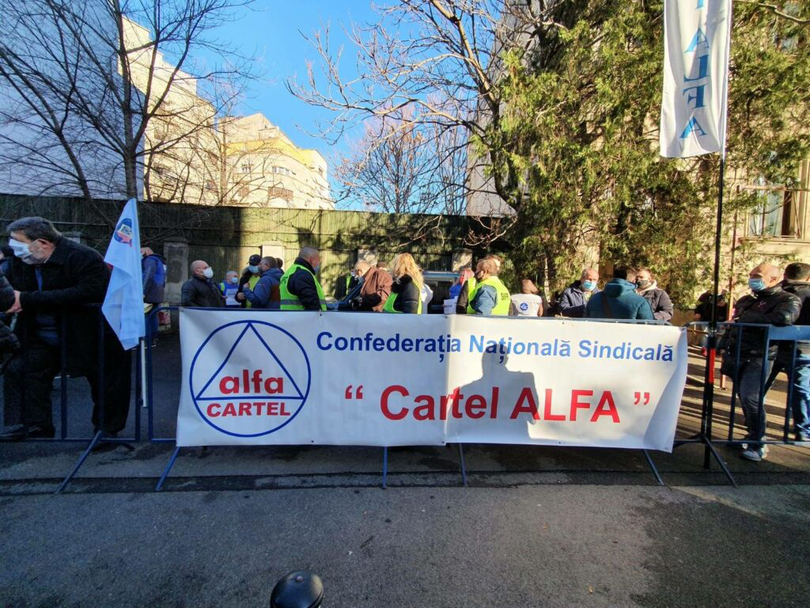 Cartel Alfa critică legea pensiilor