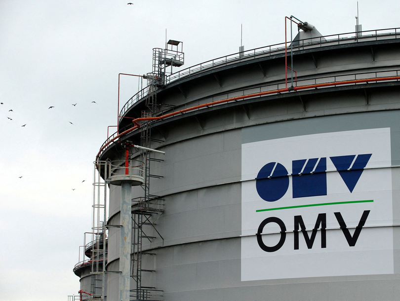 Vești proaste pentru OMV! Profiturile din petrol și gaze vor fi impozitate cu 40% de statul austriac