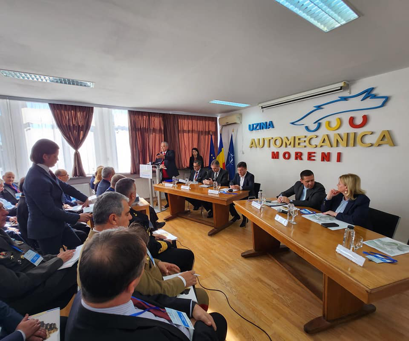 Romania ar putea produce un transportor blindat 4×4, a anunțat ministrul Economiei într-o conferință de presă