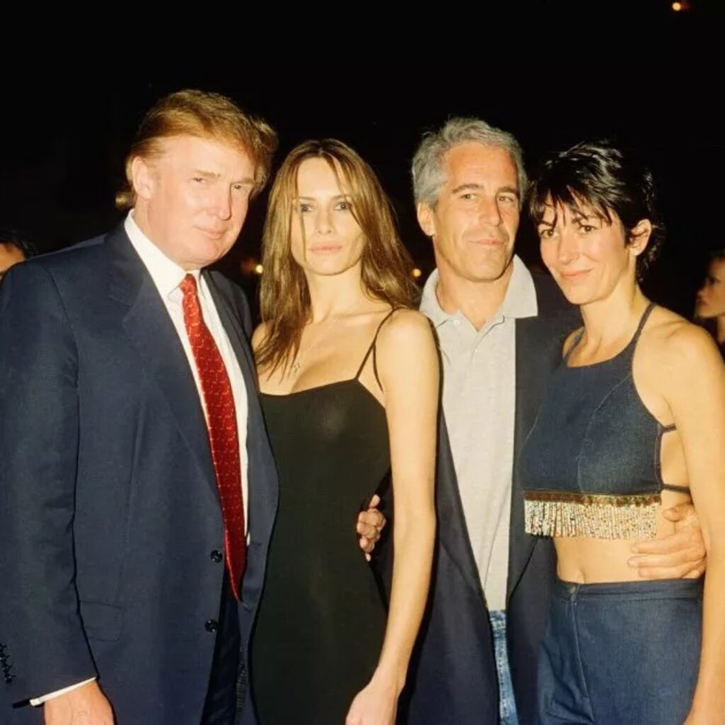 Donald Trump a negat constant orice cunoștință despre infracțiunile lui Epstein și a spus că și-a încheiat relația cu acesta acum mulți ani de zile.