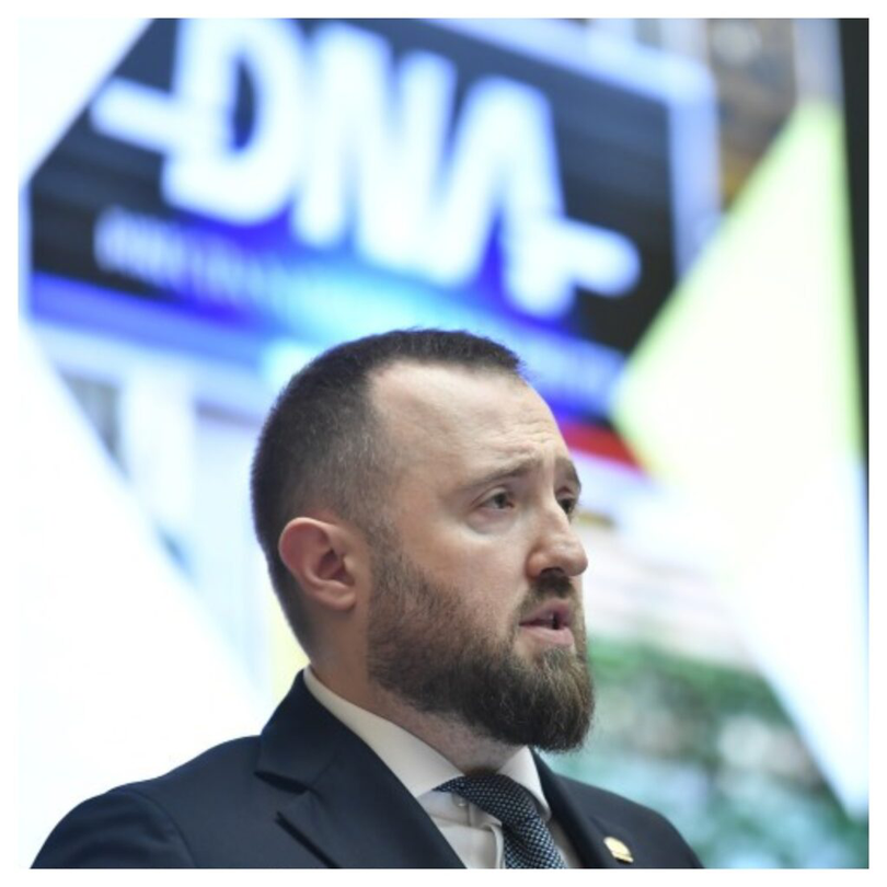 „Așa cum este firesc și democratic, procedura de numire a procurorilor șefi implică decizia oamenilor politici.”- Procurorul-șef al DNA Marius Voineag