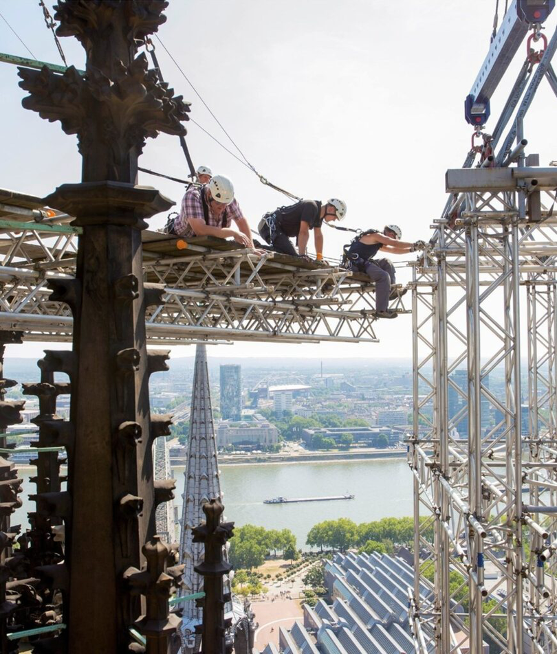 Nicio altă catedrală nu este concepută la un asemenea nivel de perfecțiune și nu este construită atât de uniform și fără compromisuri, în toate părțile sale.