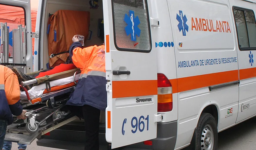 Două persoane, rănite după ce s-au  prăbuşit cu un lift, la Spitalul Municipal Orşova