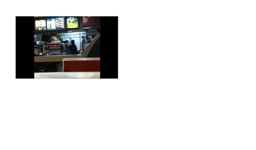 Un casier de la McDonald’s din SUA a bătut crunt două cliente VIDEO
