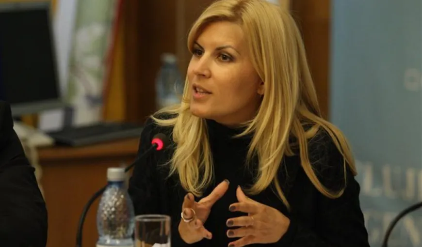 Elena Udrea o vrea pe Monica Macovei primar în Capitală