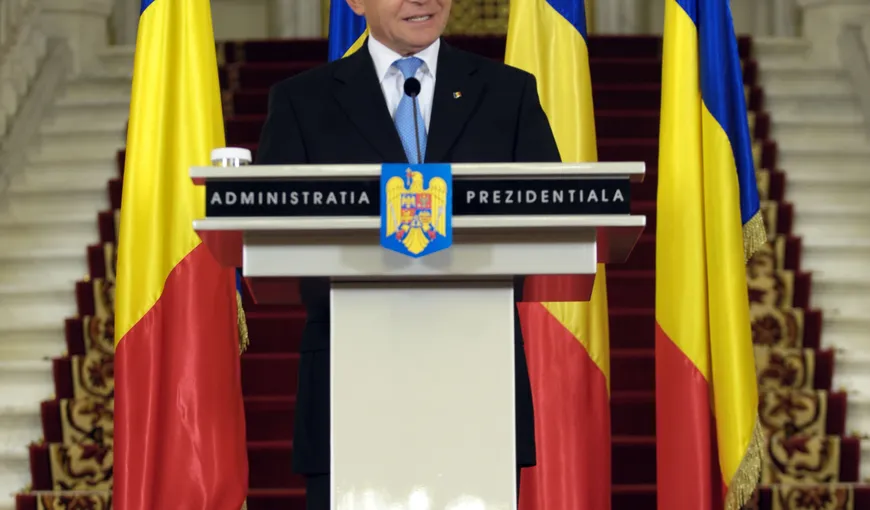 Băsescu avertizează: PDL riscă să devină mai slab din cauza scandalurilor de corupţie