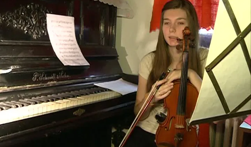 O violonistă talentată ar putea rămâne în umbră din cauza sărăciei VIDEO