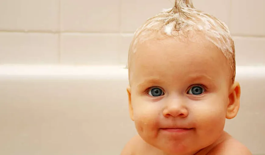 Campaign for Safe Cosmetics: Şamponul Johnson’s Baby conţine substanţe cancerigene