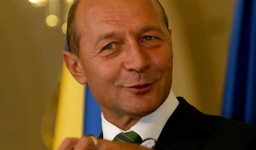 Preşedintele Băsescu, la discuţii cu judecătorii CCR despre îmbunătăţirea calităţii actelor normativ