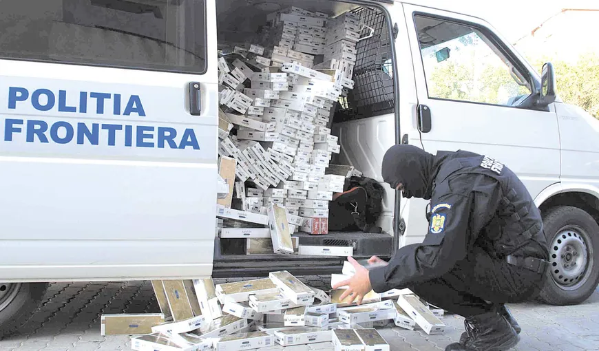 Un ofiţer de la Poliţia de Frontieră Vaslui, reţinut într-un caz de trafic de ţigări de contrabandă