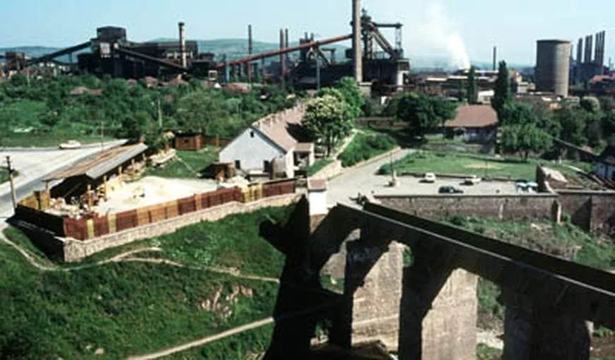 Doi muncitori omorâţi de zgură la combinatul siderurgic din Hunedoara