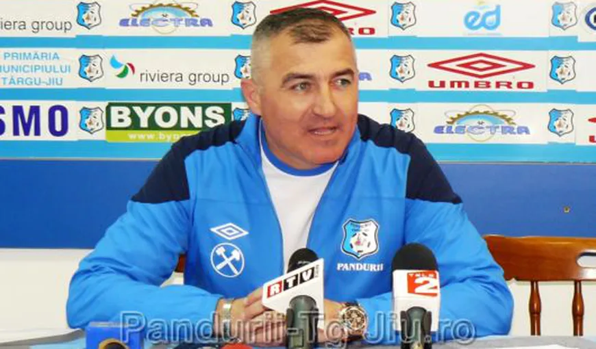 Pandurii Târgu Jiu  a învins Rapid Bucureşti, scor 3-0, în Liga I