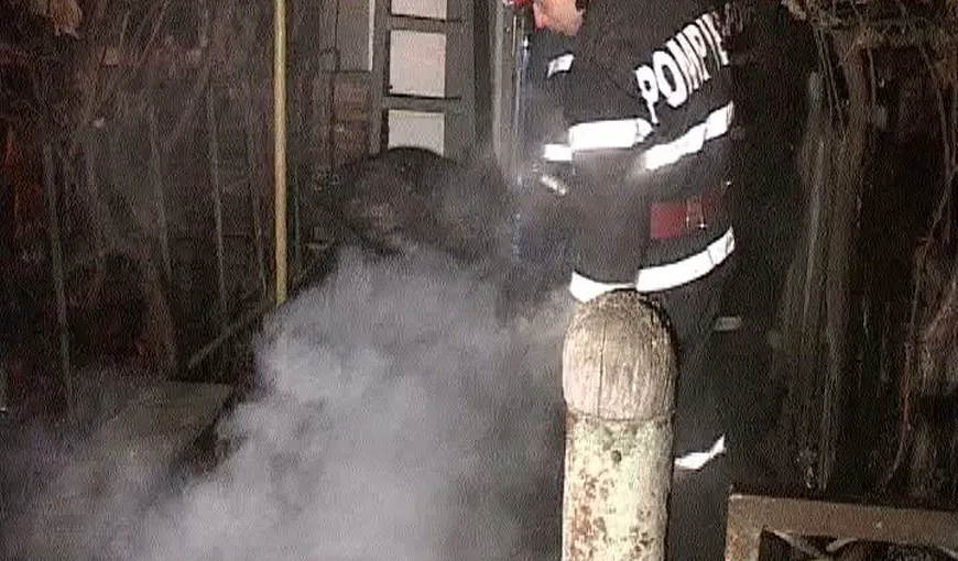 Un bătrân din Iaşi a ars de viu în propria casă VIDEO